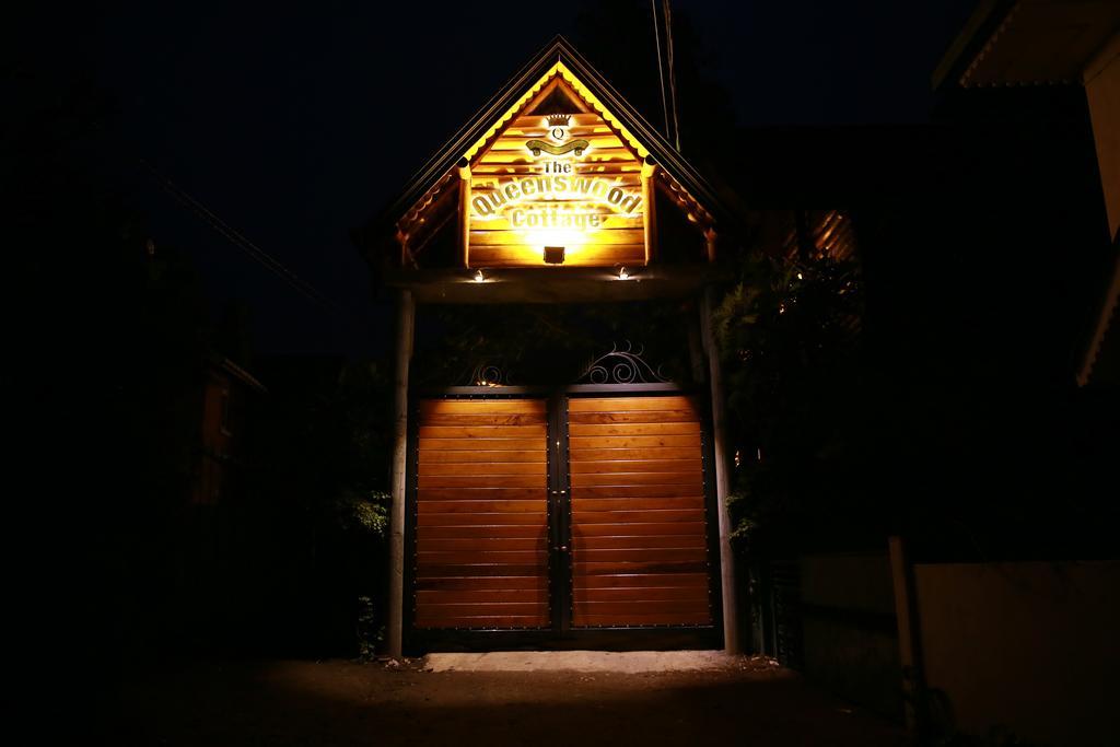 Отель Queenswood